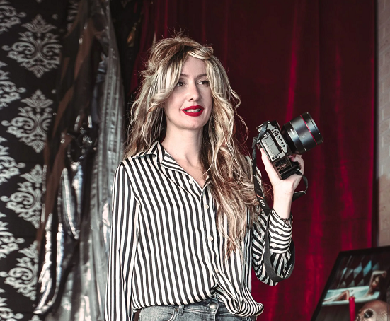 Entrevista a Silvia Catal�n, fot�grafa art�stica, en la revista 